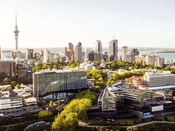 the-university-of-auckland-campus-study-with-new-zealand